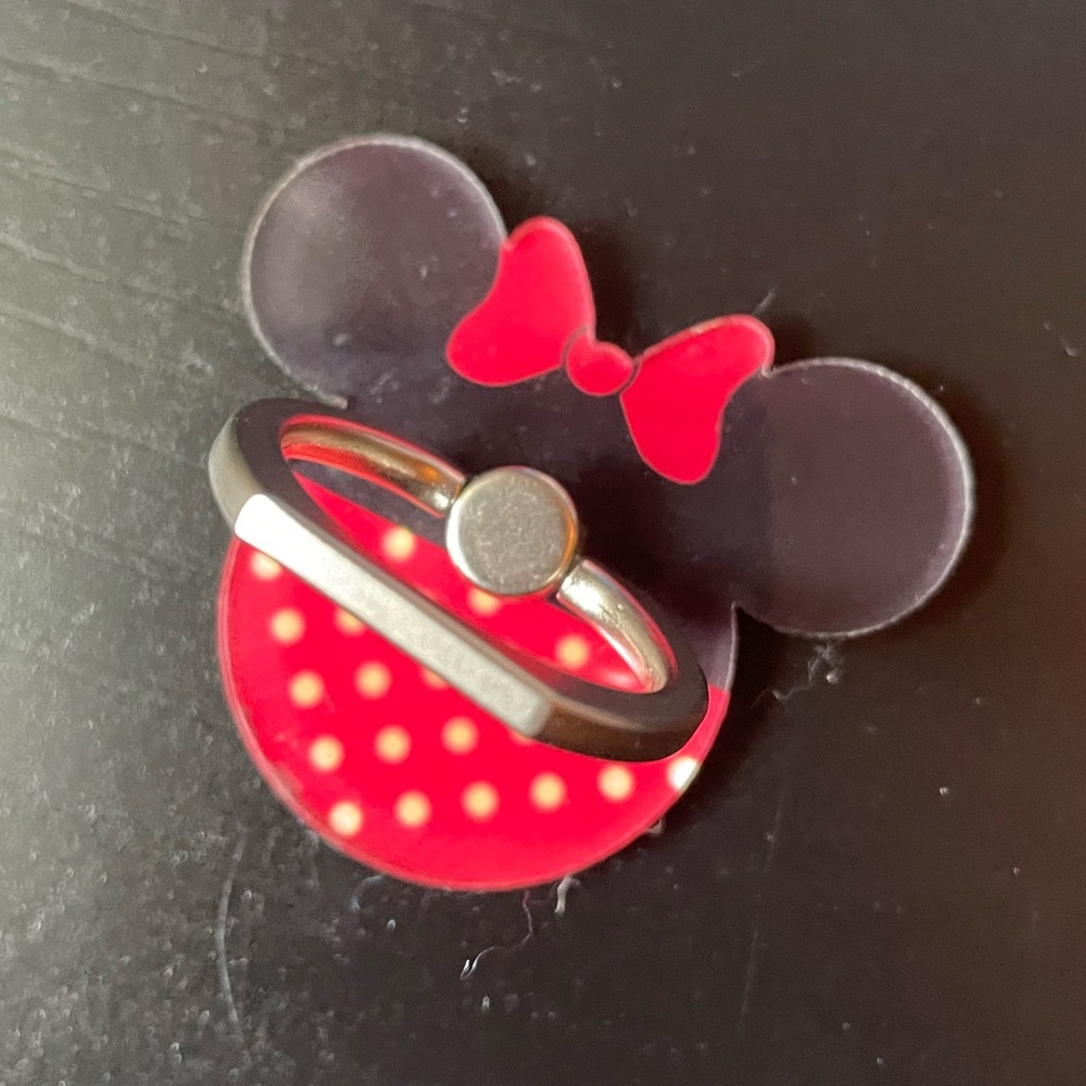 Minnie Mouse Ring Pop Socket - Picture 4 of 4